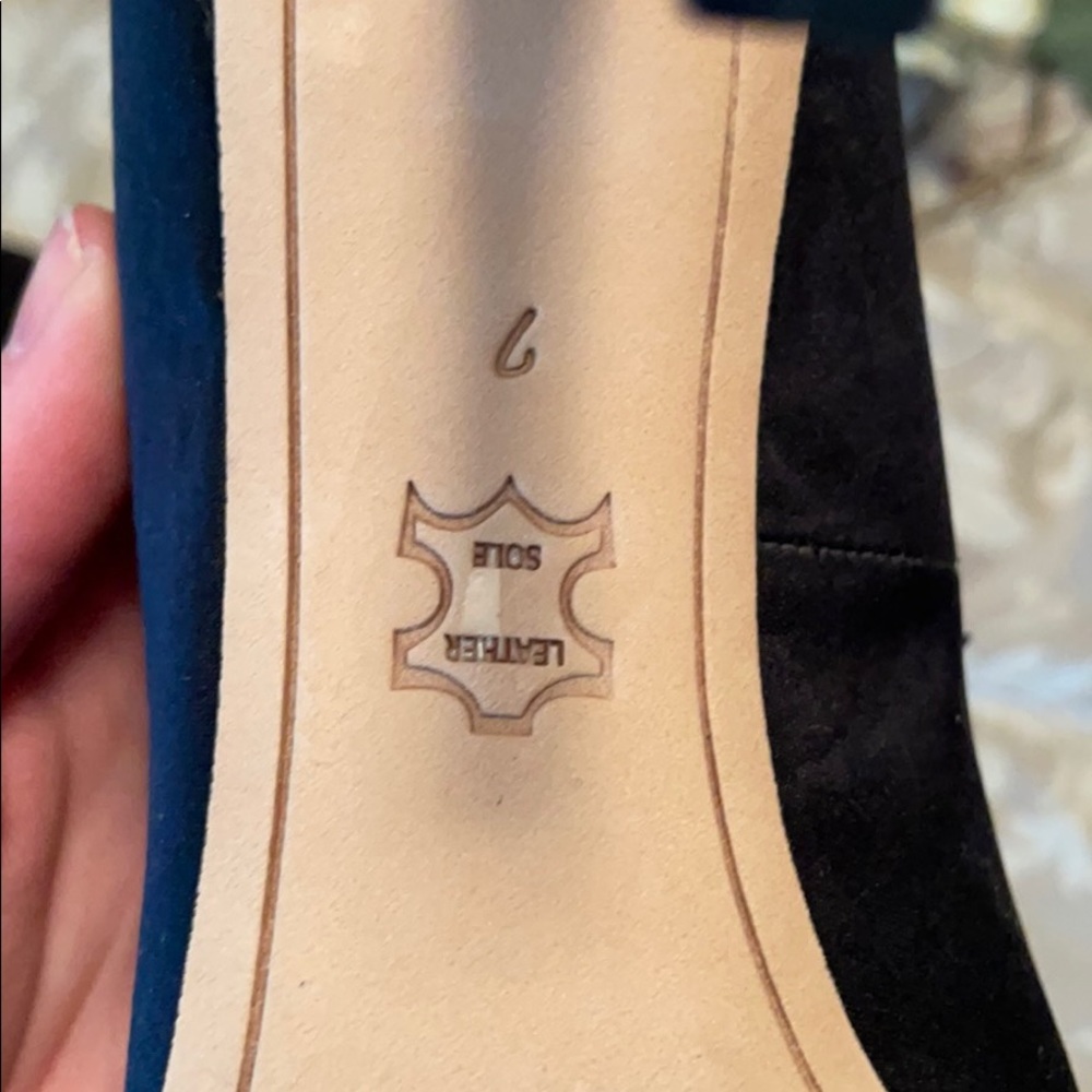 Unique Sam Edelman Black Pumps - Picture 7 of 7